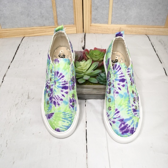Very G purple tie dye shoes - Picture 2 of 2